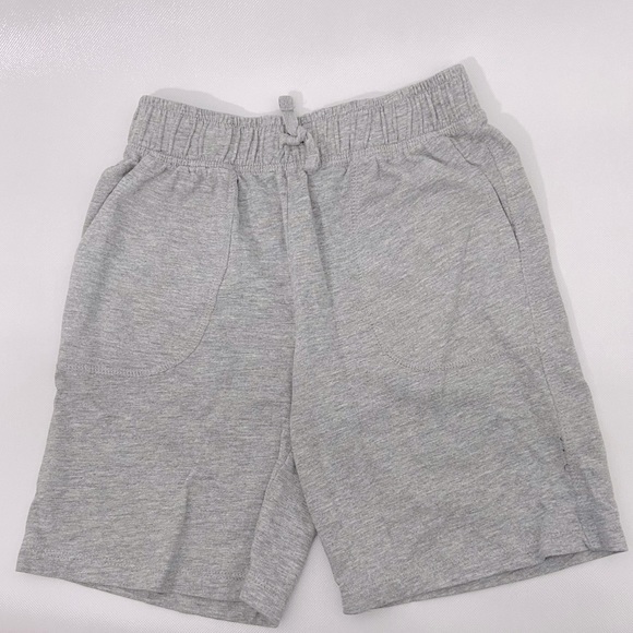 3 Summer shorts! 2 Survival Gear and 1 George! All size 7/8 - Picture 9 of 11